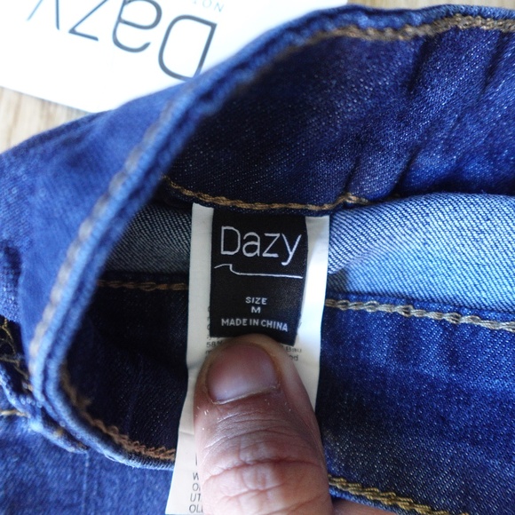 Dazy Wide Leg / Bell-Bottom Jeans • Medium Wash • Size M Women's - Picture 3 of 4